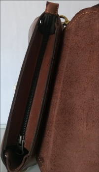 Damenhandtasche im Retro-Style (Satteltasche)aus Glattleder braun
